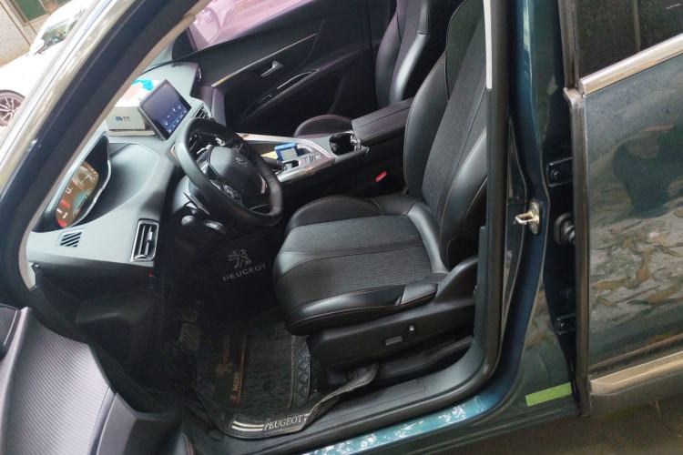 Used Peugeot 5008 2017 350THP 7-Seater Elite Edition
