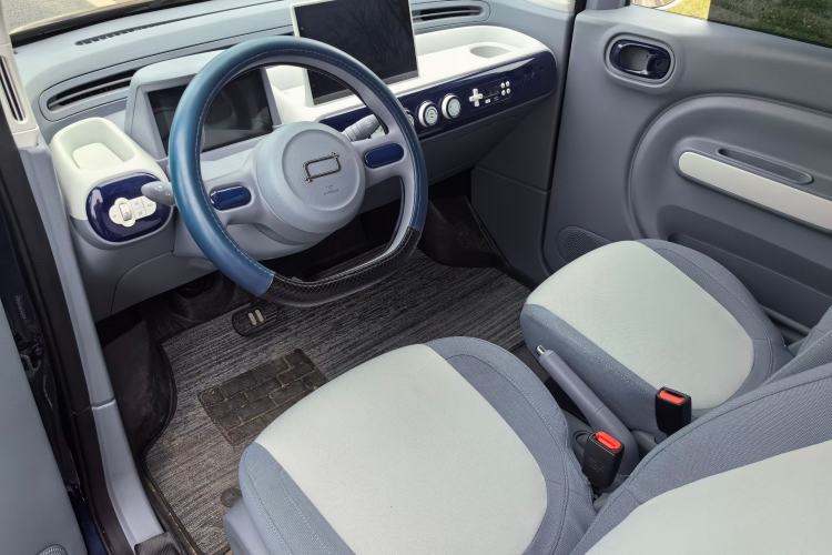 Used Bestune Pony 2025 222km Range Linglong Horse