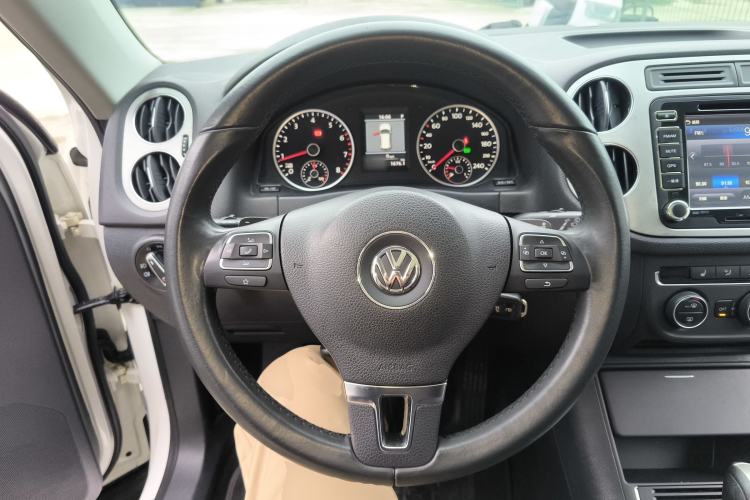 Used Volkswagen Tiguan 2013 2.0 TSI Automatic All-Wheel Drive Luxury Edition