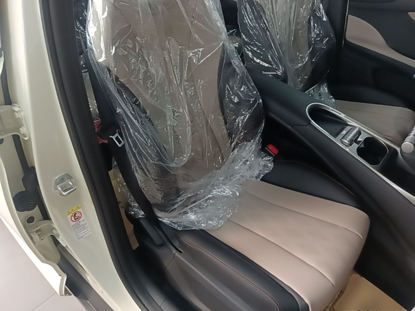 BYD Dolphin 2025 420km Free Edition — снимка 19