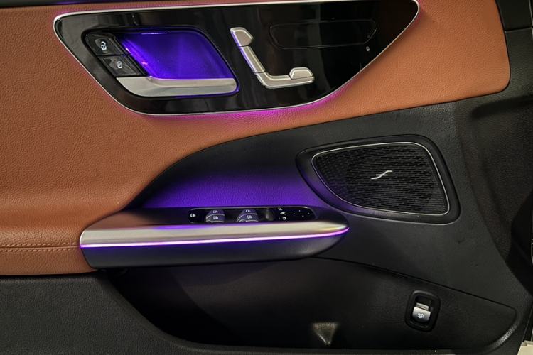 Used Mercedes-Benz C-Class 2023 C 260 L Sport Edition Interior 1
