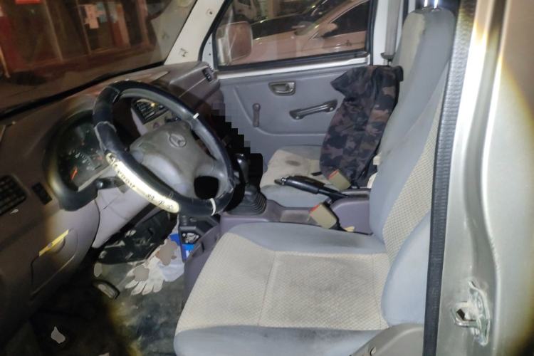 Used CHANGAN KUAYUE V3 2017 1.2L Box-Type Truck DK12-10