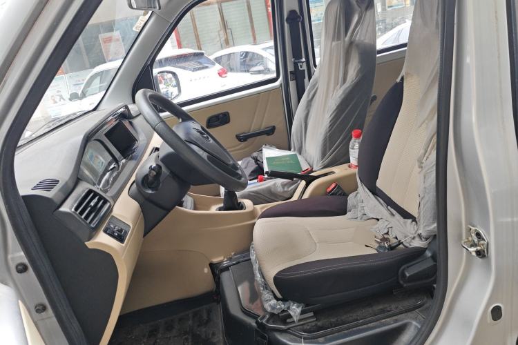 Used CHANGAN KUAYUE Xing V3 2023 1.3L Gasoline Standard Model 5-Seater Passenger Vehicle Left Front Seat