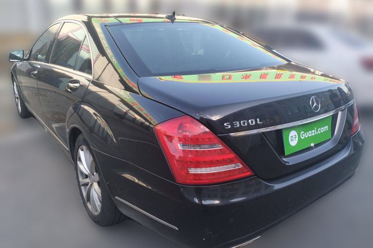 Used Mercedes-Benz S-Class 2010 S 300 L Luxury Model
