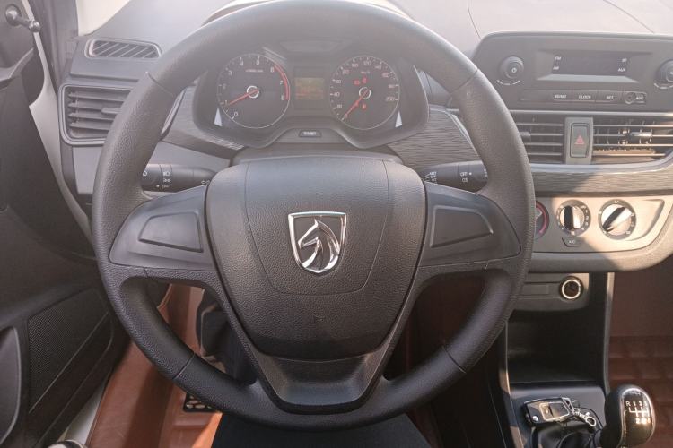 Used Baojun 310W 2017 1.2L Manual Value Edition China V