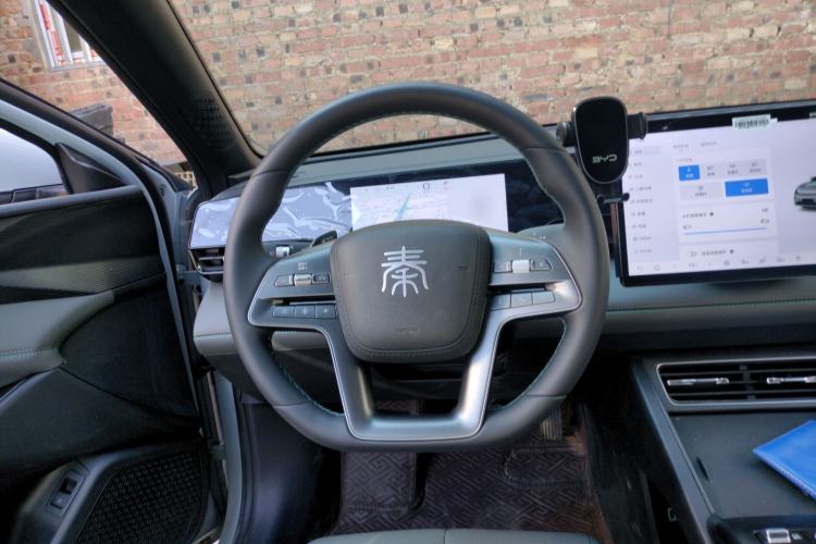 Used BYD Qin L 2025 EV 470KM Leading Edition Steering Wheel