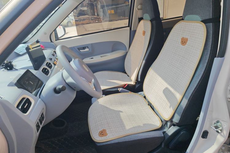 Used LINGBOX 2024 Lingzhi Edition Left Front Seat