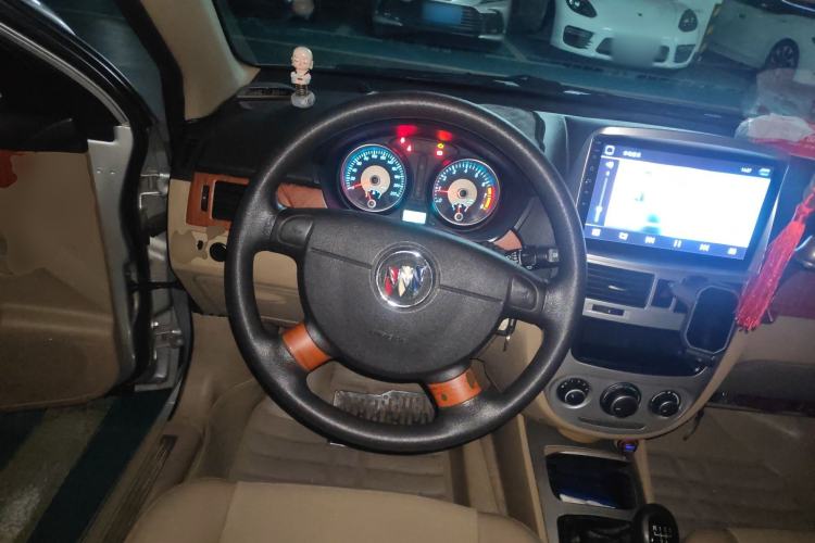 Used Buick Excelle 2011 1.6 LX-MT