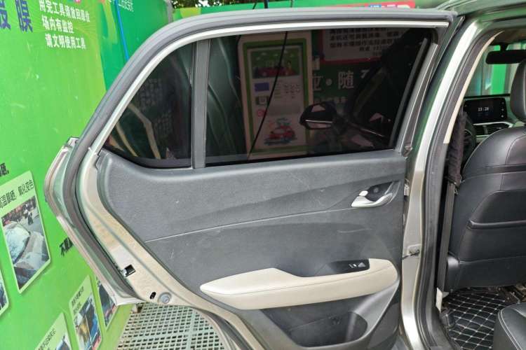 Used Baojun 510 2017 1.5L Automatic Fashion Model
