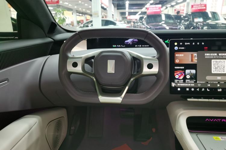 Used Avatr 12 2025 Ultra Extended-Range Edition Steering Wheel