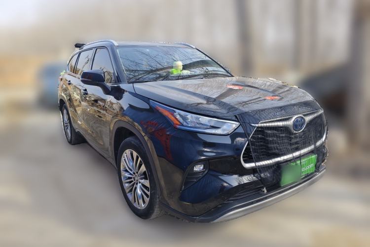 Used Toyota Highlander 2022 Dual-Engine 2.5L Four-Wheel Drive Luxury Edition 7 Seats Front Right 45 Deg