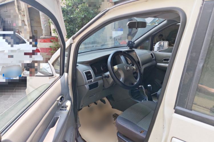 Used Dongfeng Shuaike 2014 1.6L Manual Comfort 7-Seater China V Standard