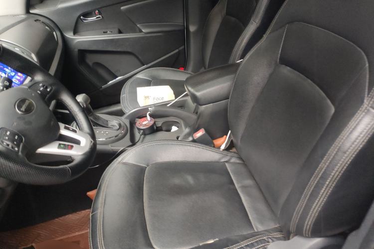 Used Kia Sportage R 2014 2.0L Automatic Two-Wheel Drive GLS Trim
