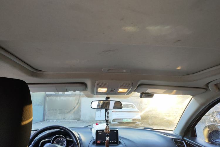 Used Mazda 3 Axela 2014 Sedan 1.5L Automatic Luxury Model