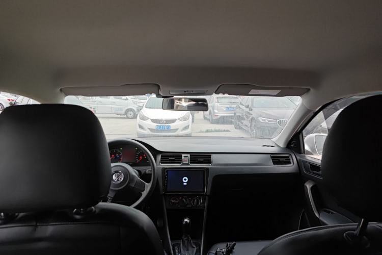 Used Volkswagen Santana 2015 1.6L Automatic Fashion Edition Headliner