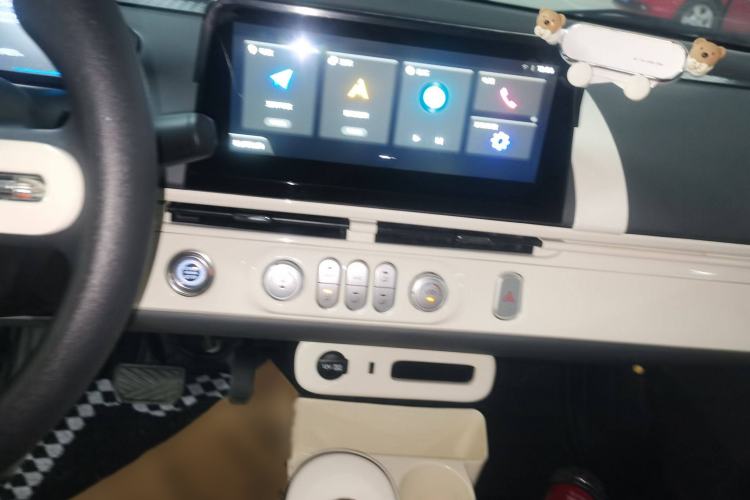 Used Changan Lumin 2022 210km Sweet Edition