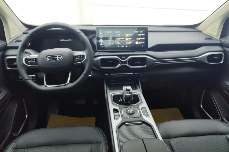 Used Geely Auto Haoyue 2020 1.8TD DCT Flagship 7-Seater
