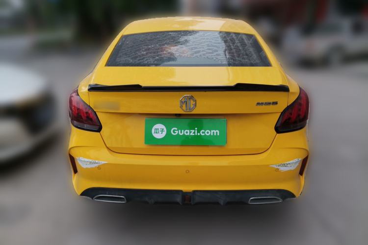 Used MG 5 2021 180 DVVT CVT Youth Luxury Edition
