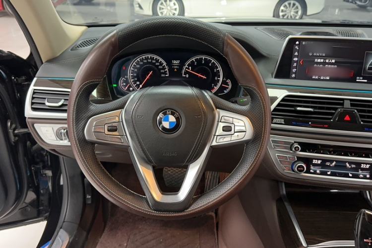 Used BMW 7 Series 2018 730Li Leading Model Excellence Package
