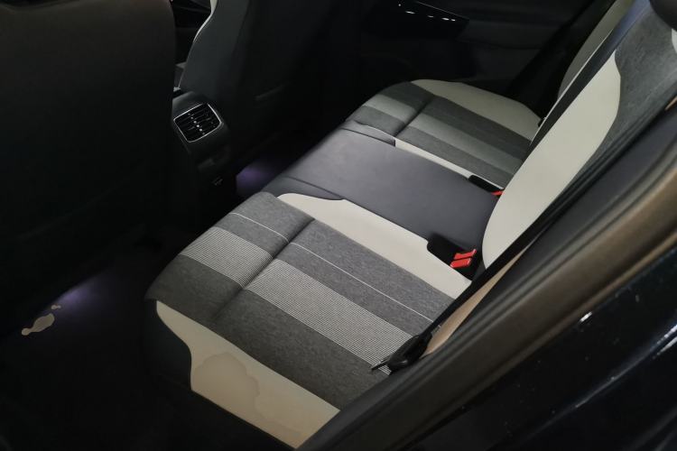 Used Volkswagen ID.4 CROZZ 2024 Pure Edition Limited Edition Left Rear Seat