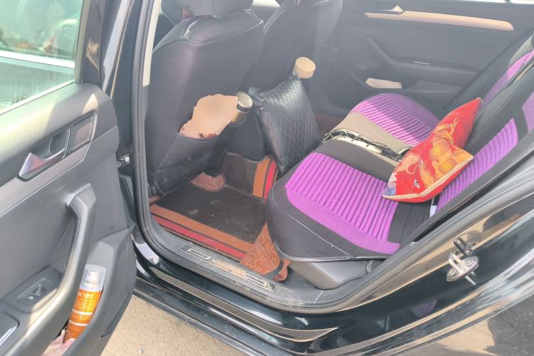 Used Volkswagen Magotan 2018 280TSI DSG Enjoyment Model Left Rear Seat