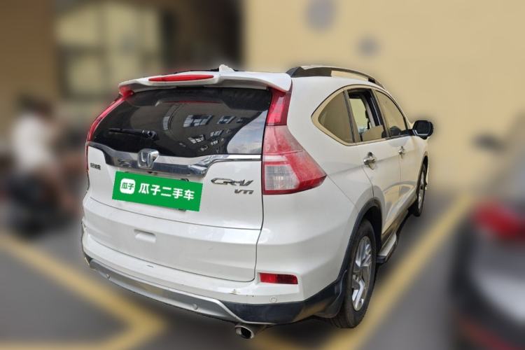 Used Honda CR-V 2015 2.4L two-wheel drive luxury version Rear Right 45 Deg