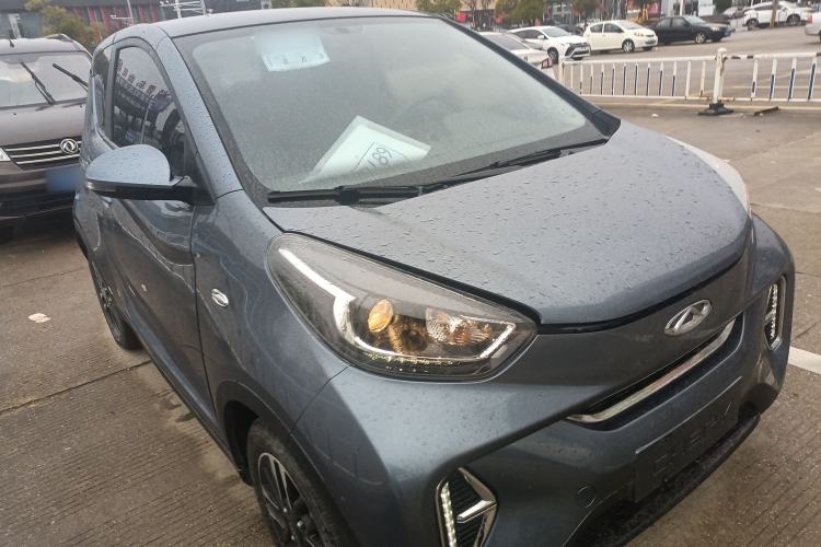 Used Chery Little Ant 2023 Updated Version 251 km Love Edition Lithium Iron Phosphate
