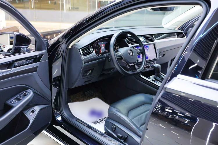 Used Volkswagen Phideon 2019 380TSI Two-Wheel Drive Business Edition China VI Standard