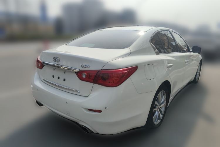 Used Infiniti Q50 2014 2.0T Comfort Edition Rear Right 45 Deg