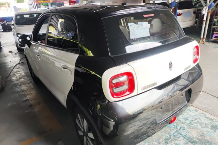 Used ORA Black Cat 2021 351 km Standard Version
