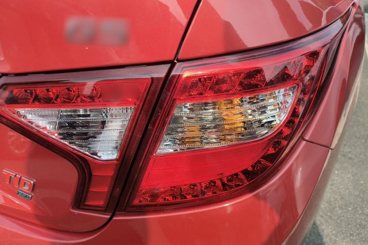 Used BYD G5 2014 1.5TID Automatic Flagship Model