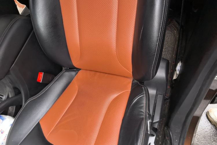 Used Baojun 560 2016 1.8L iAMT Elite Edition Left Front Seat