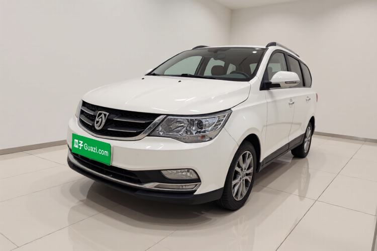 Used Baojun 730 2016 1.5L Manual Comfort Version 7 Seats China V Emission Standard