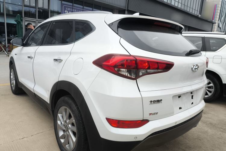 Used Hyundai Tucson 2015 1.6T Dual-Clutch Two-Wheel-Drive Smart Model