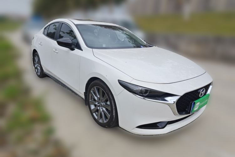 Used Mazda 3 Axela 2023 2.0L Automatic Zhiyao Edition Front Right 45 Deg