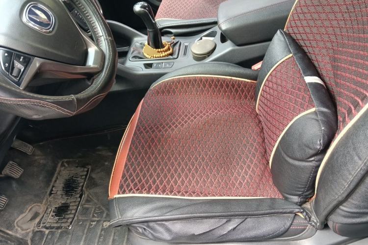 Used CHANGAN CS75 2014 2.0L Manual Luxury Version China IV Standard
