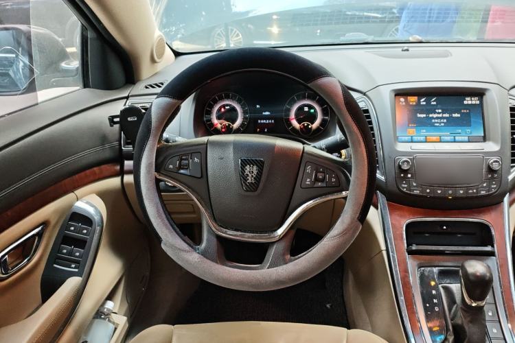 Used Roewe 950 2012 2.4L Luxury Executive Edition
