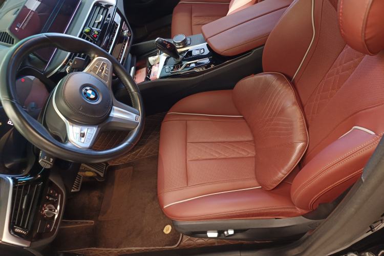 Used BMW 5 Series New Energy 2022 Second Facelift 535Le M Sport Package
