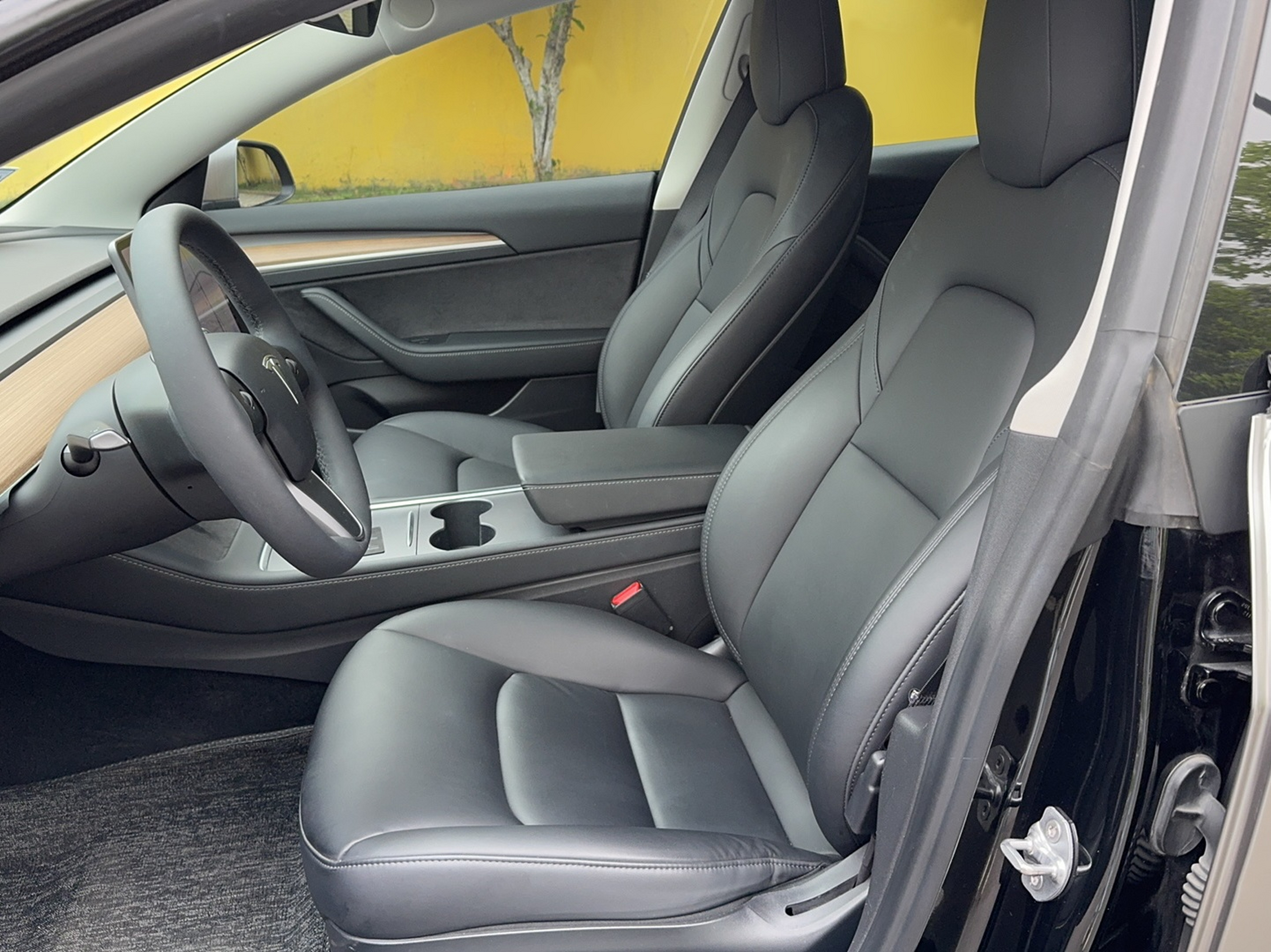 Avant de la voiture
