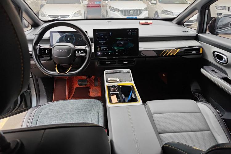 Used AION Y 2022 70 Enjoyment Edition Lithium Iron Phosphate Center Console