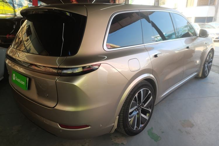Used Li Auto L9 2022 Max model

