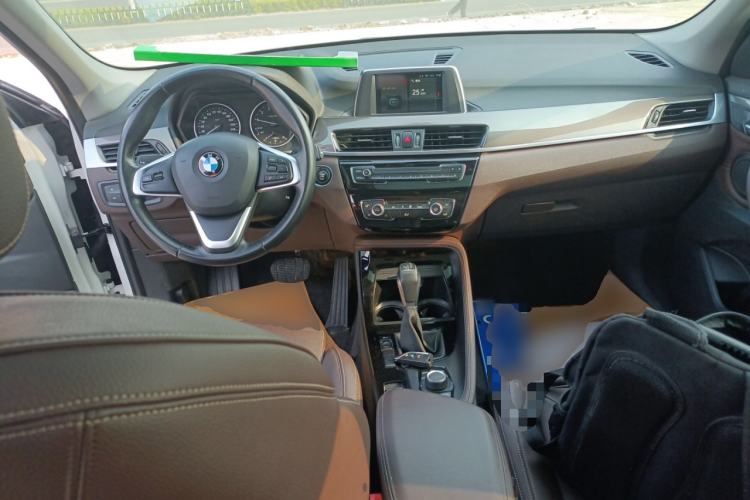 Used BMW X1 2018 sDrive18Li Luxury Model
