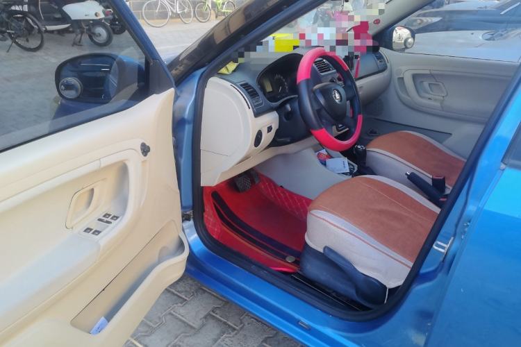 Used Skoda Fabia 2014 1.4L Automatic Crystal Edition