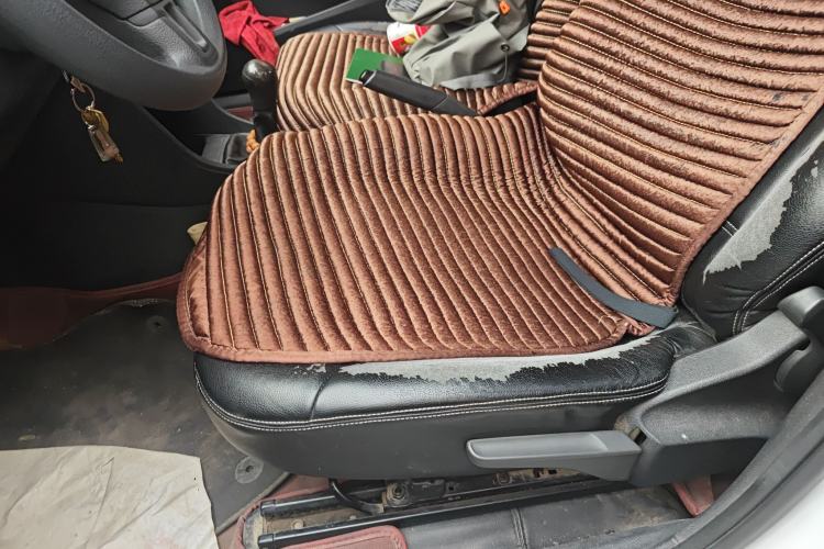 Used Volkswagen Jetta 2015 Value Edition 1.6L Manual Fashionable Style