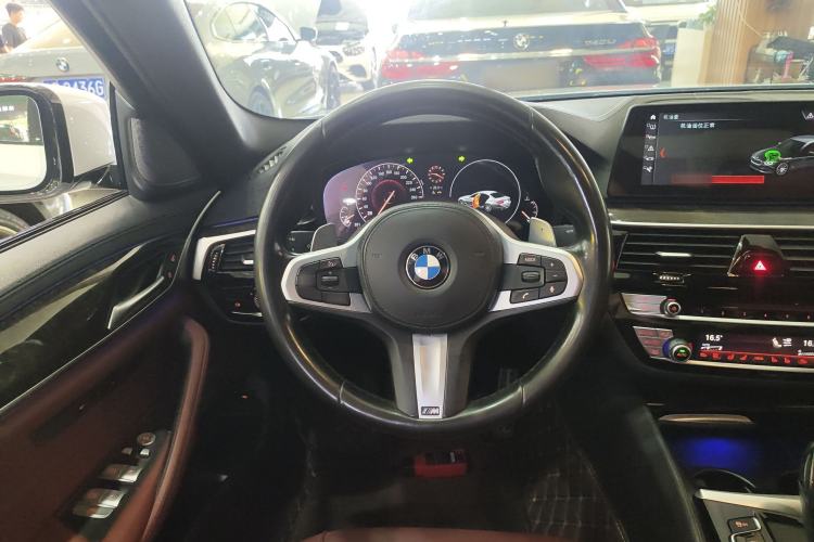 Used BMW 5 Series 2019 Restyled 530Li Luxury Edition M Sport Package Steering Wheel