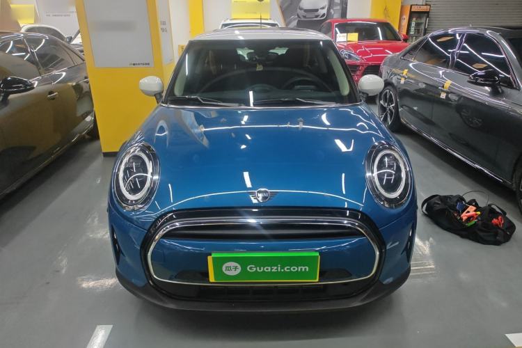 Used MINI MINI 2022 1.5T COOPER Classic Edition
