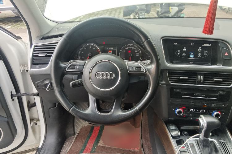 Used Audi Q5 2016 40 TFSI Comfort Model