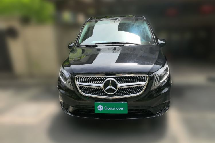 Used Mercedes-Benz Vito 2021 2.0T Elite Version 7 Seats Front