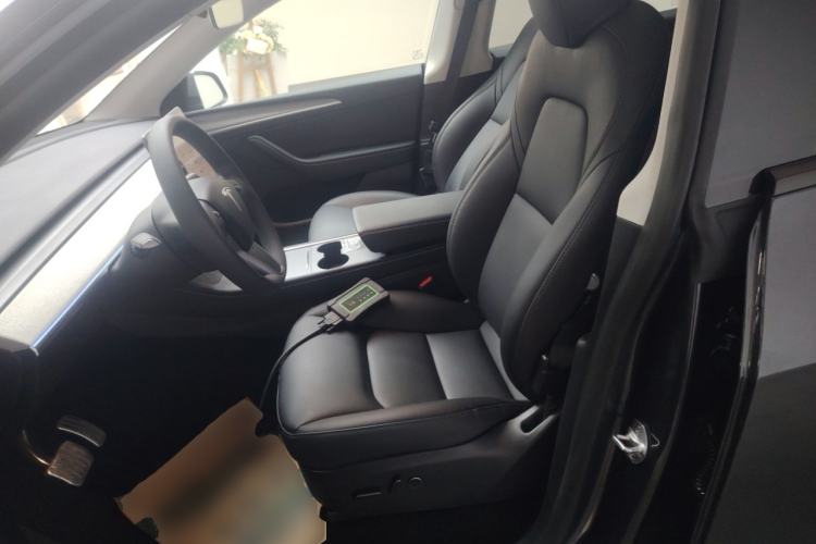 Used Tesla Model Y 2024 Rear-Wheel-Drive Version
