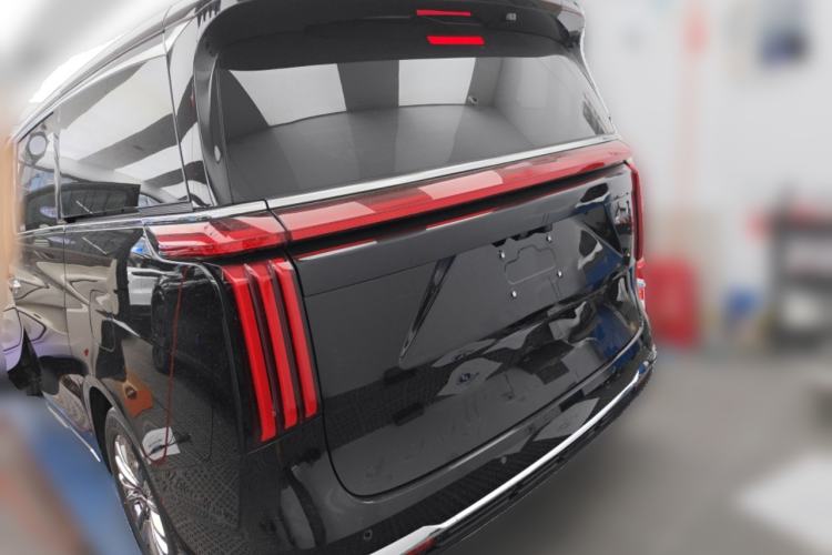 Used Wey Gaoshan 2025 Four-Wheel Drive Alpine 8